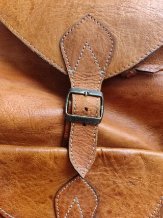 Mochila Piel Auténtica Color Camel