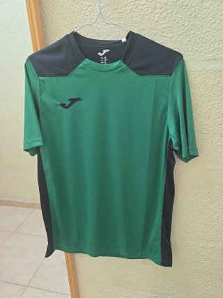 Camiseta Joma Verde y Negra Talla XS
