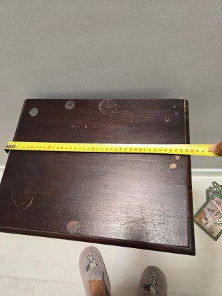 Mesita auxiliar de madera y metal