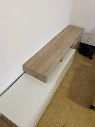 Mueble TV moderno blanco y madera