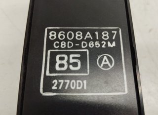 Mando elevalunas del izq peugeot 4999860 8608a187