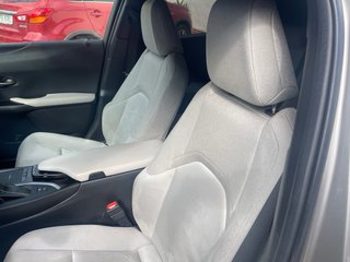 Lexus UX 2022