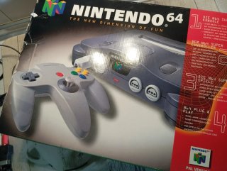Nintendo 64 Kit de Accesorios y Manuales