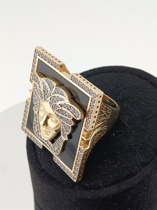 Anillo Medusa Oro y Diamantes
