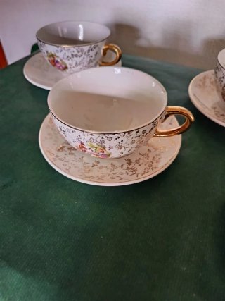 Juego 4 Tazas Desayuno Porcelana Oro Ibero Tanagra