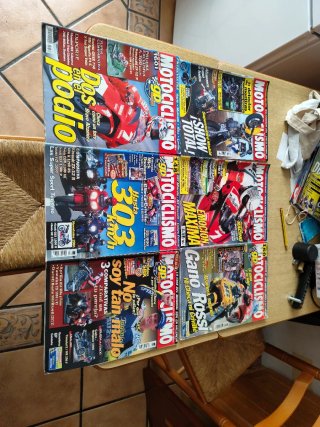 Revista Motociclismo año 2000