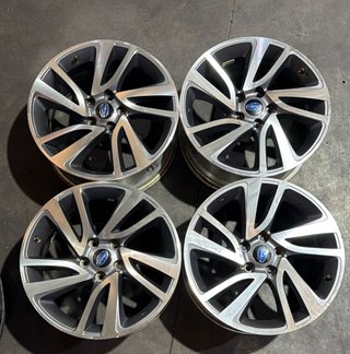 SUBARU RADIO 18 5 TORNILLOS JUEGO DE LLANTAS