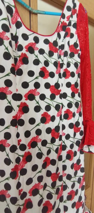 Vestido de flamenca blanco y rojo