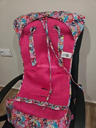 Funda verano Tuc Tuc silla bebé rosa floral