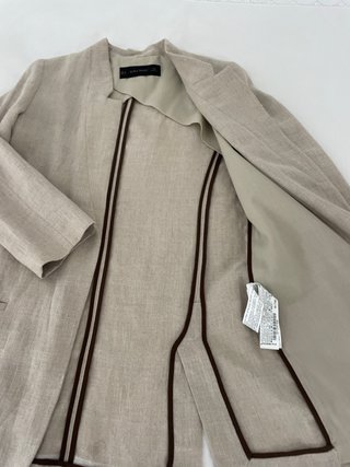 Chaqueta Zara Beige