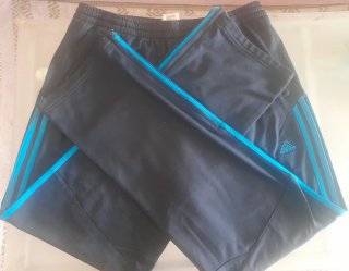 Pantalón deportivo Adidas azul