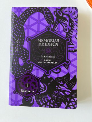 Memorias de Idhún. La Resistencia. Libro I: Bús...