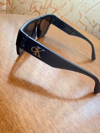 Occhiali da sole Calvin Klein uomo neri/blu
