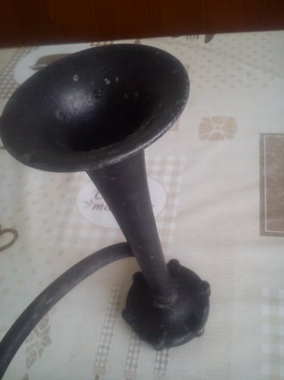 Micro tromba a pedale