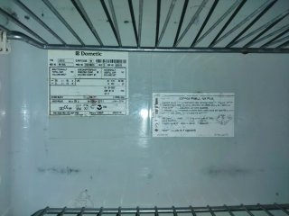 Frigorífico Dometic y Horno a GAS. AUTOCARAVANAS