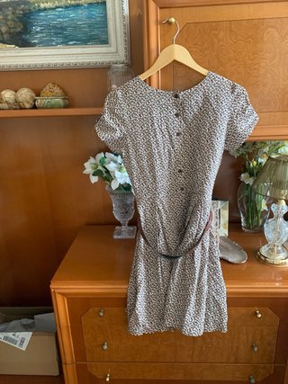 Vestido Studio Classics beige y marrón