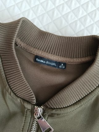 Chaqueta Bomber Bershka