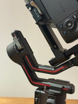 DJI RS 3 Ronin Gimbal Estabilizador