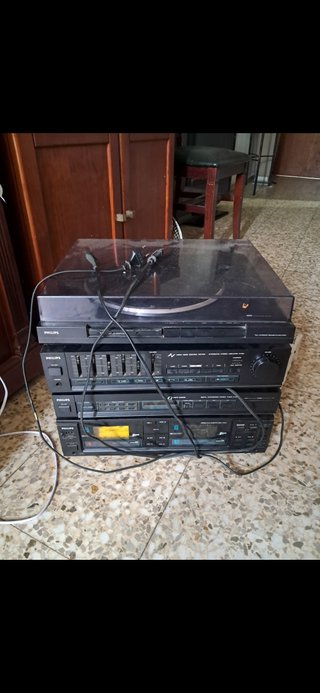 Equipo de música Philips negro