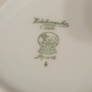 HERMOSA CAFETERA DE PORCELANA , HUTSCHENREUTHER