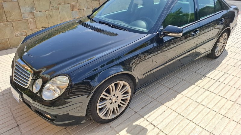 Mercedes-Benz Clase E E 220 CDI Avantgarde 4p (W211) 2008