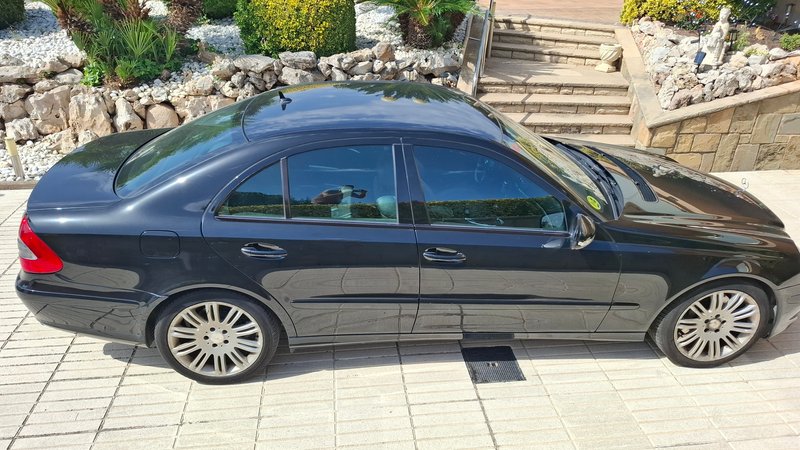 Mercedes-Benz Clase E E 220 CDI Avantgarde 4p (W211) 2008, foto 8