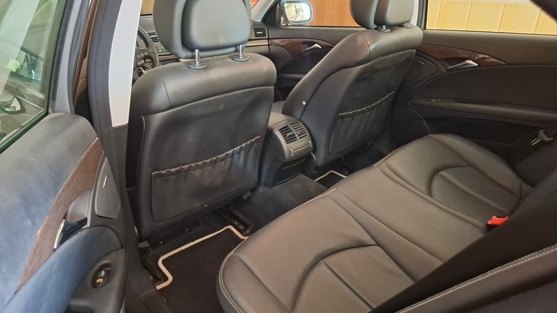 Mercedes-Benz Clase E E 220 CDI Avantgarde 4p (W211) 2008, foto 14