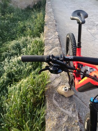 Bici Eléctrica Haibike Allmtn 7 Roja