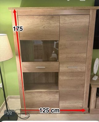 Mueble de Comedor Madera y Cristal