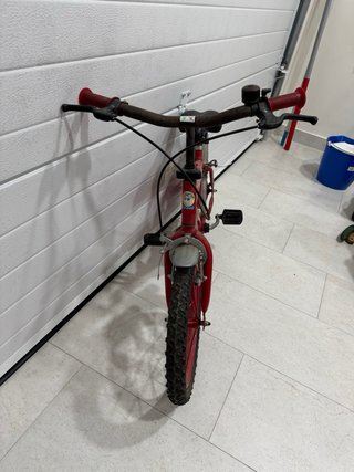 Bicicleta infantil roja Explorer