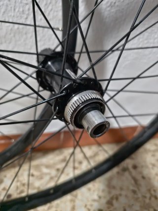 Ruedas Mullet Buje Shimano Deore XT CL ALU