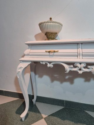 Consola blanca madera con mármol y espejo