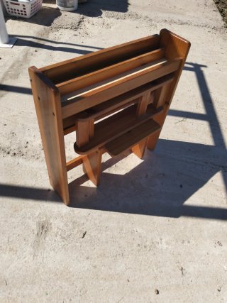 Scrivania per bambini in legno