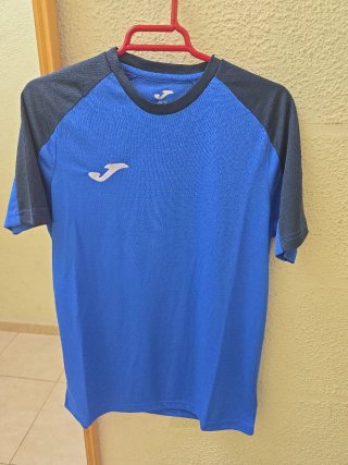 Camiseta Joma niño azul y negra Talla 14