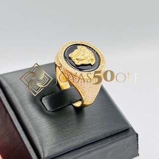 SELLO REDONDO ONIX MEDUSA. Oro 18k.