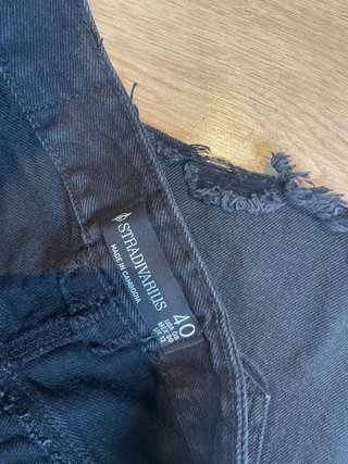 Shorts vaqueros negros desgastados