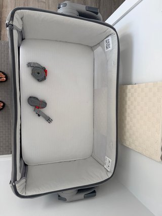 Cuna Chicco Next2Me Magic + Extras