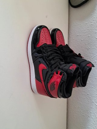 Tenis Nike Air Jordan 1 Rojo/Negro