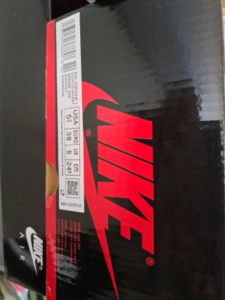 Tenis Nike Air Jordan 1 Rojo/Negro