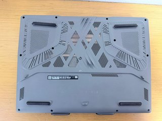 MSI Sword 16 HX B14VFKG-054XES Portátil 96 GB RAM