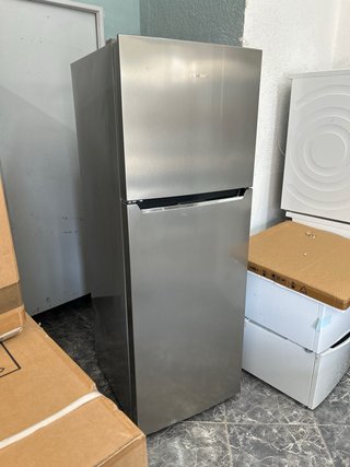 Nevera Hisense 170cm casi nueva