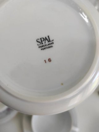4 Tazas de Consomé Porcelana Flores Rosas