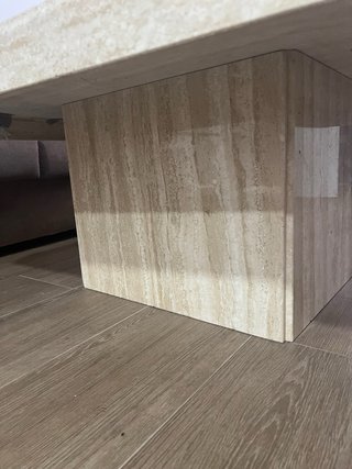 Mesa de centro de piedra