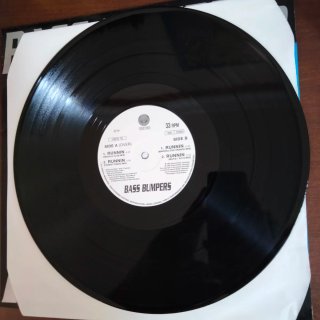 1993 ELECTRÓNICA Vinilo Bass Bumpers - Runnin'