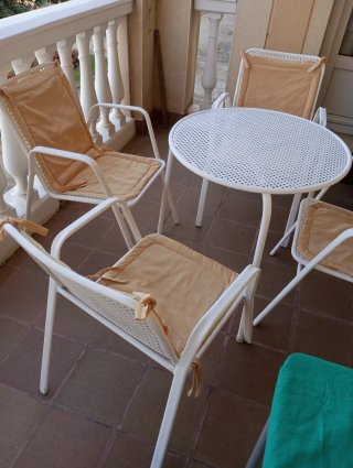 Juego de terraza blanco