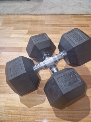 Mancuernas hexagonales 15kg HOMCOM (2 unidades)