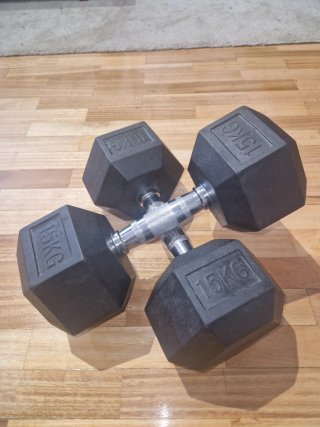 Mancuernas hexagonales 15kg HOMCOM (2 unidades)