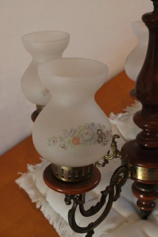 Lampadario d'epoca nuovo