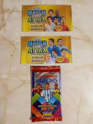 Cromos de fútbol Topps Match Attax y Adrenalyn