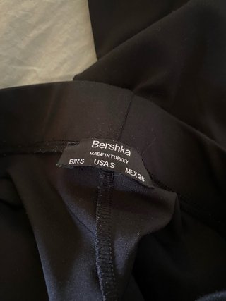 Leggings negras hasta la rodilla